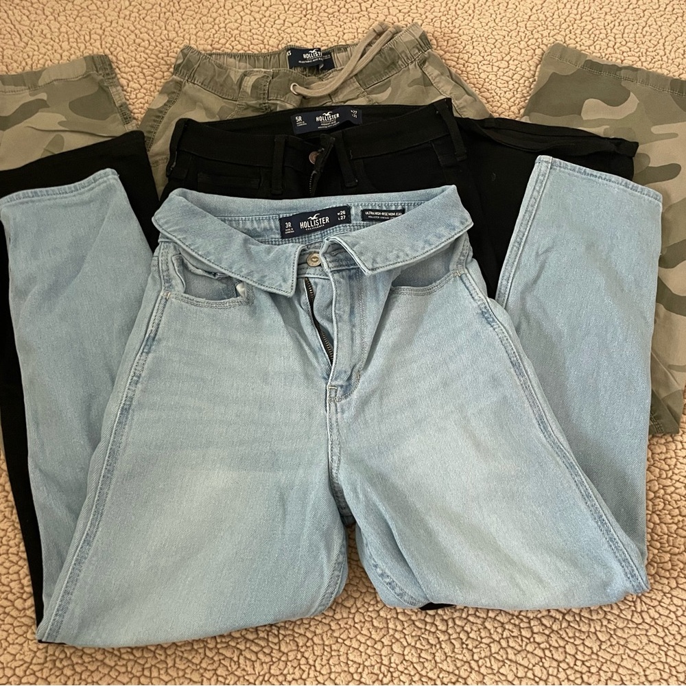 Hollister Bundle Light Blue,Black, & Camo High Rise Pants
